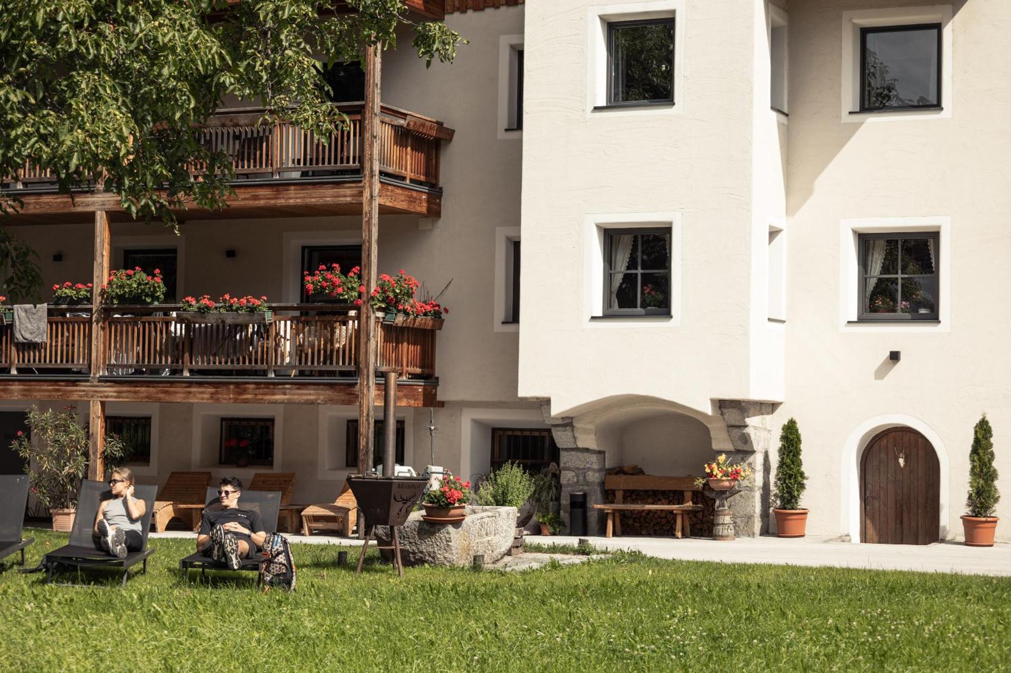 Moarhof - Apartments And Moar Vahrn Exterior foto